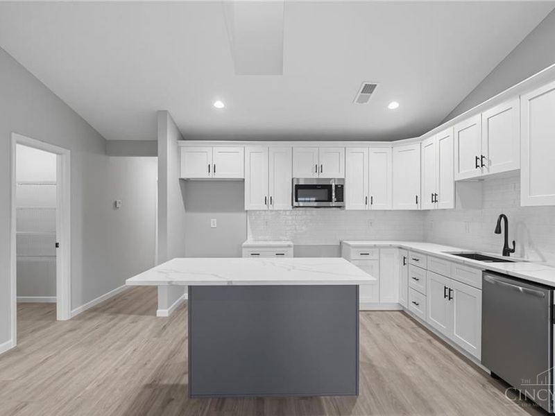 25 Timber Creek Drive, Carlisle, OH 45005 Photo 8