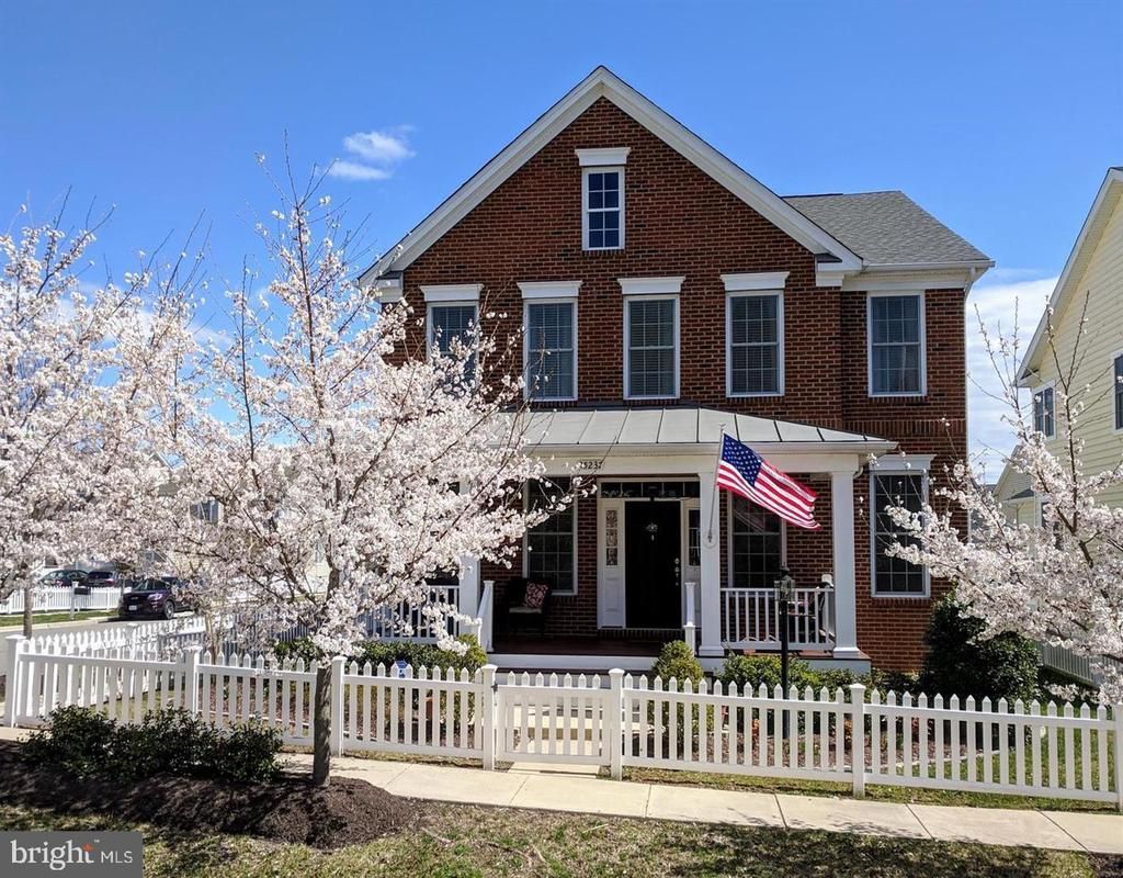25237 Easterwood Lane, Chantilly, VA 20152 Main Photo