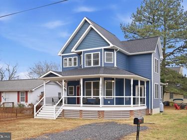 126 4TH STREET, COLONIAL BEACH, VA 22443