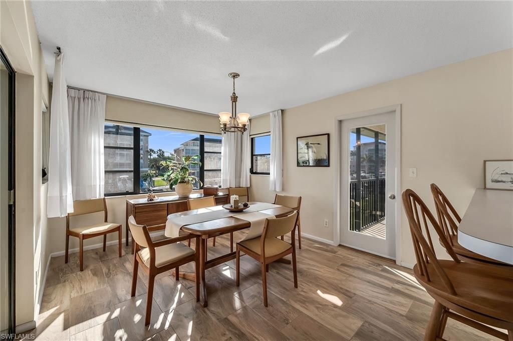 881 Panama Ct, Unit 202, Marco Island, FL 34145 Photo