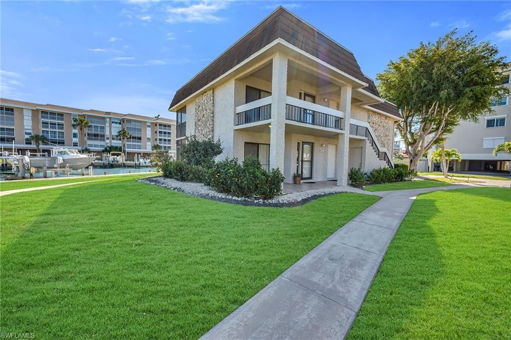 881 Panama Ct, Unit 202, Marco Island, FL 34145 Photo
