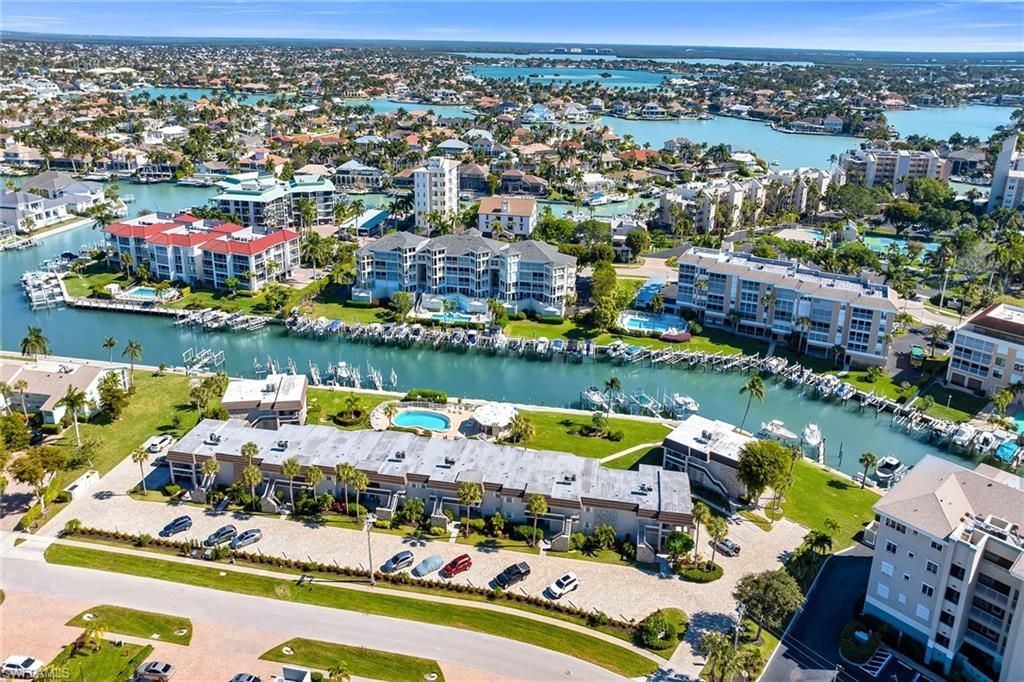 881 Panama Ct, Unit 202, Marco Island, FL 34145 Photo