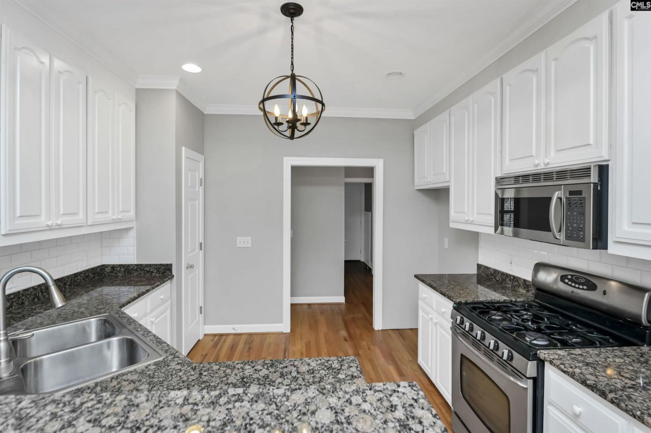 13 Morning Breeze Court Photo 10