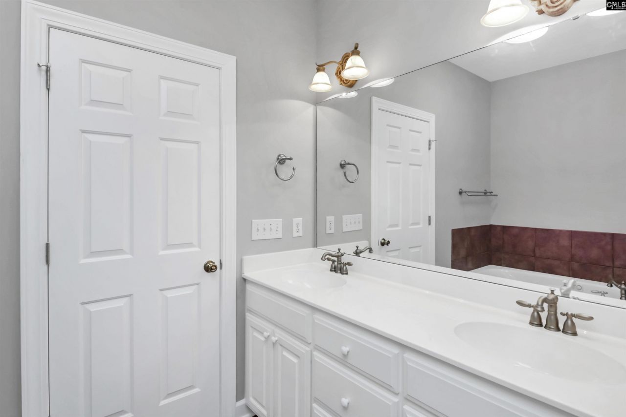 13 Morning Breeze Court Photo 19