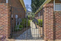 13 Morning Breeze Court photo 4