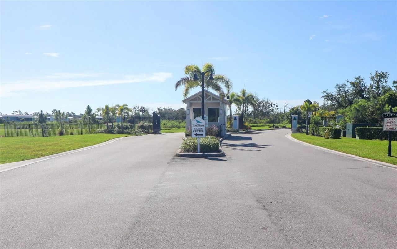 12116 SW County Rd. 769 #200, Lake Suzy, FL 34269 Photo