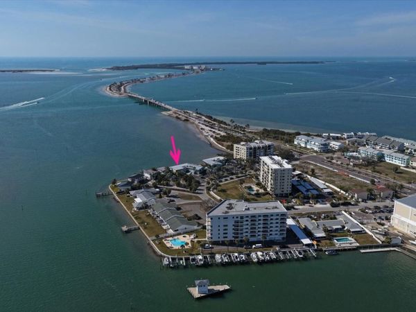 2566 GARY CIRCLE, Unit 2, DUNEDIN, FL 34698