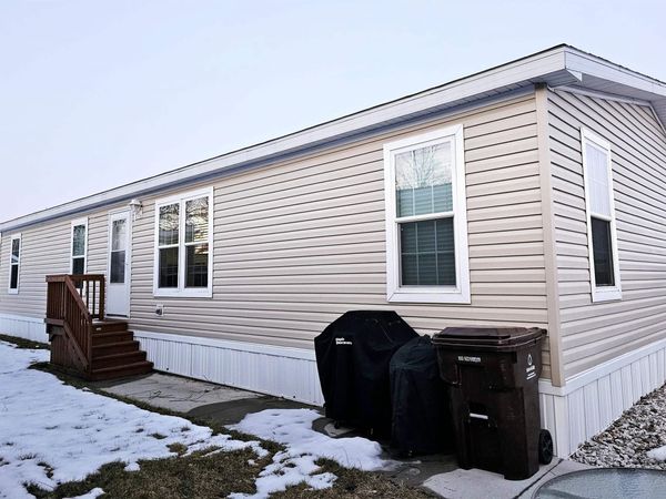 1103 Peachtree Court, Mt Pleasant, MI 48858