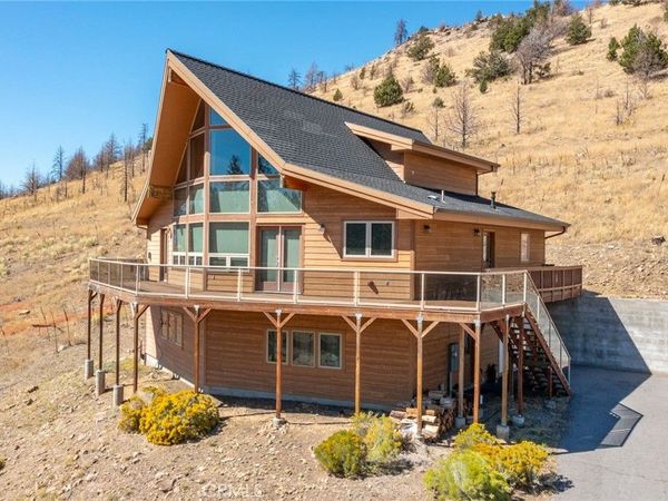 5716 Palmer Drive, Weed, CA 96094