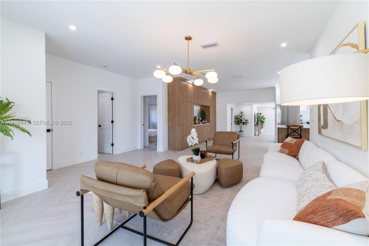 1420 SW 17th St , Miami, FL 33145 Photo