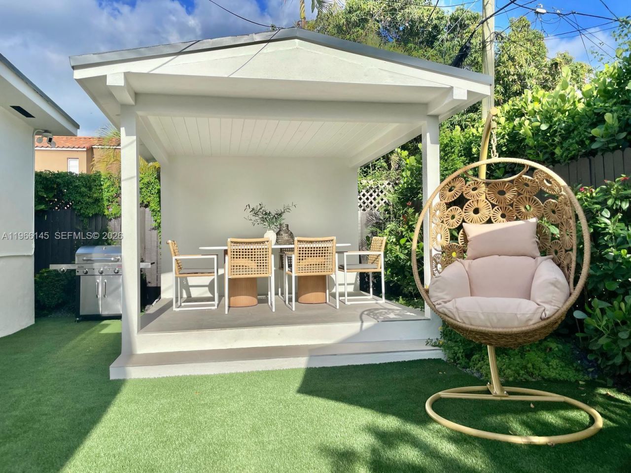 1420 SW 17th St , Miami, FL 33145 Photo