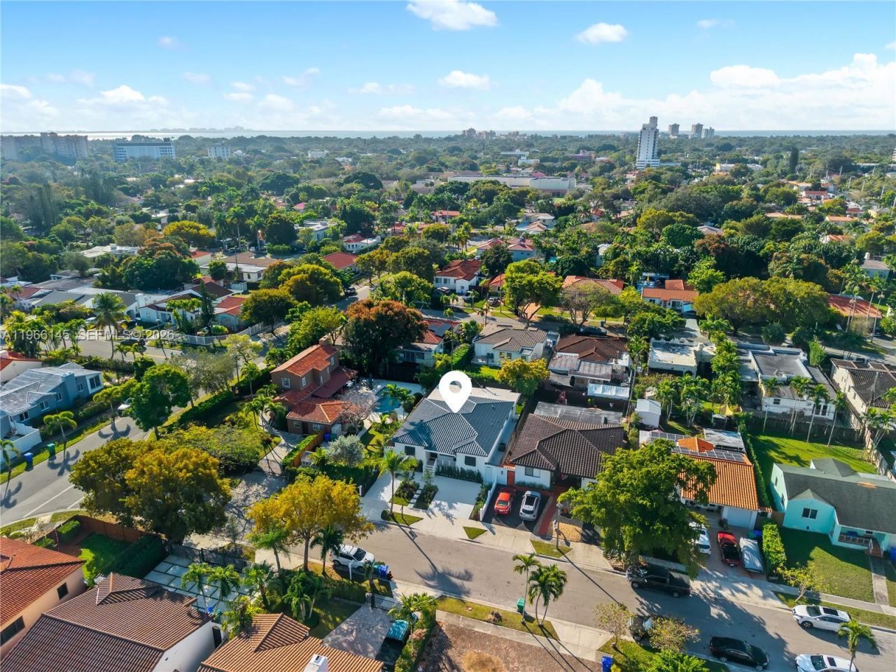 1420 SW 17th St , Miami, FL 33145 Photo