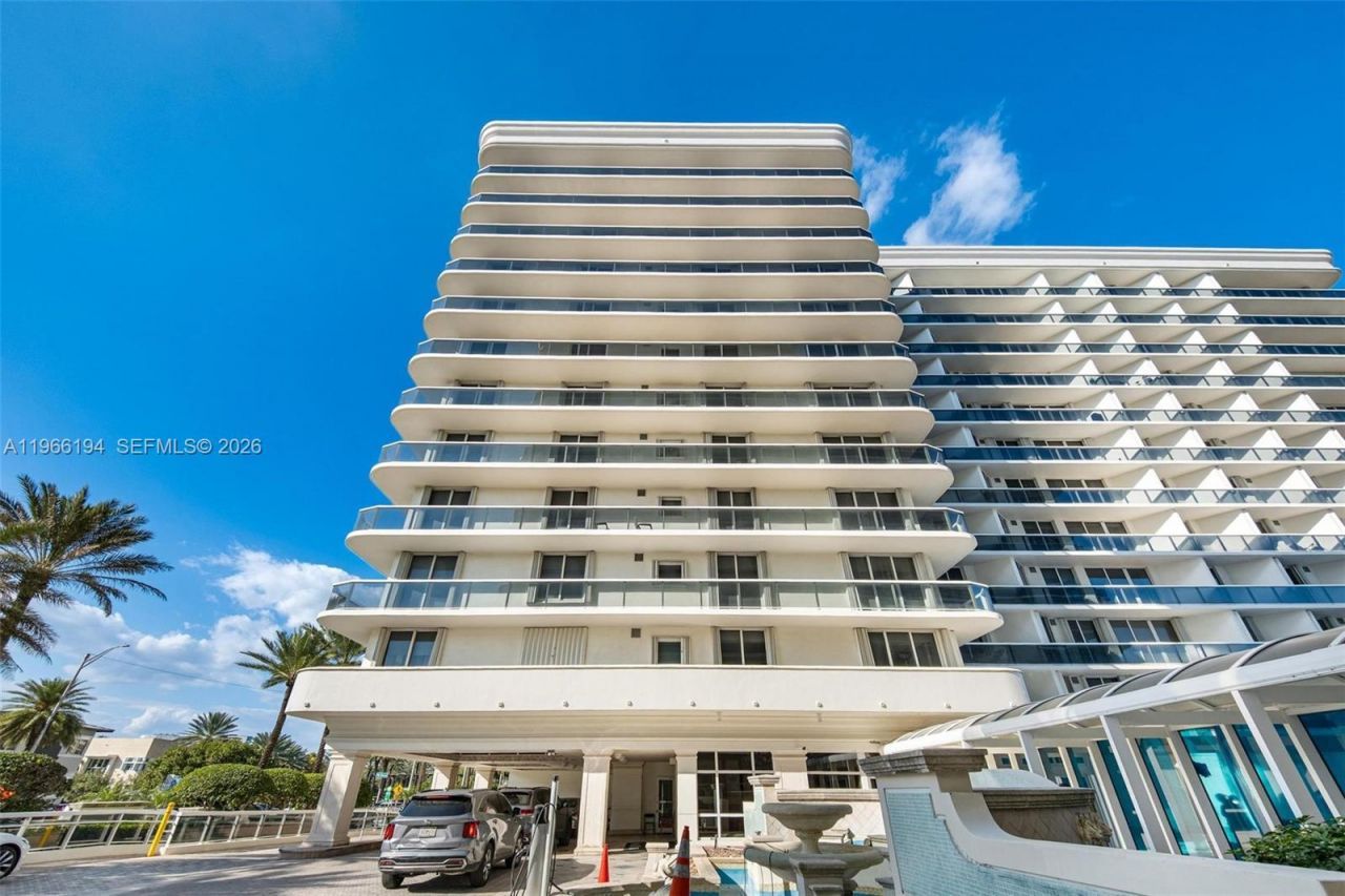 9595 Collins Ave, Unit N6-J, Surfside, FL 33154 Photo