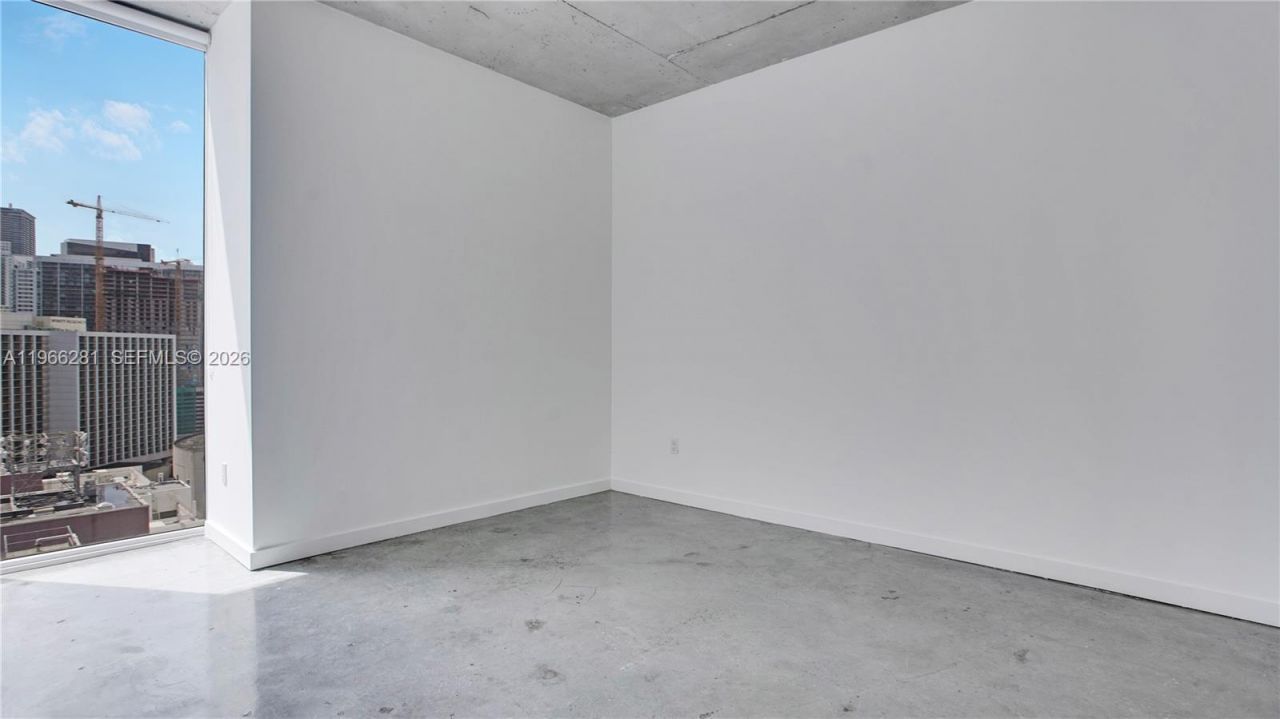 151 SE 1st St , Unit 2101, Miami, FL 33131 Photo