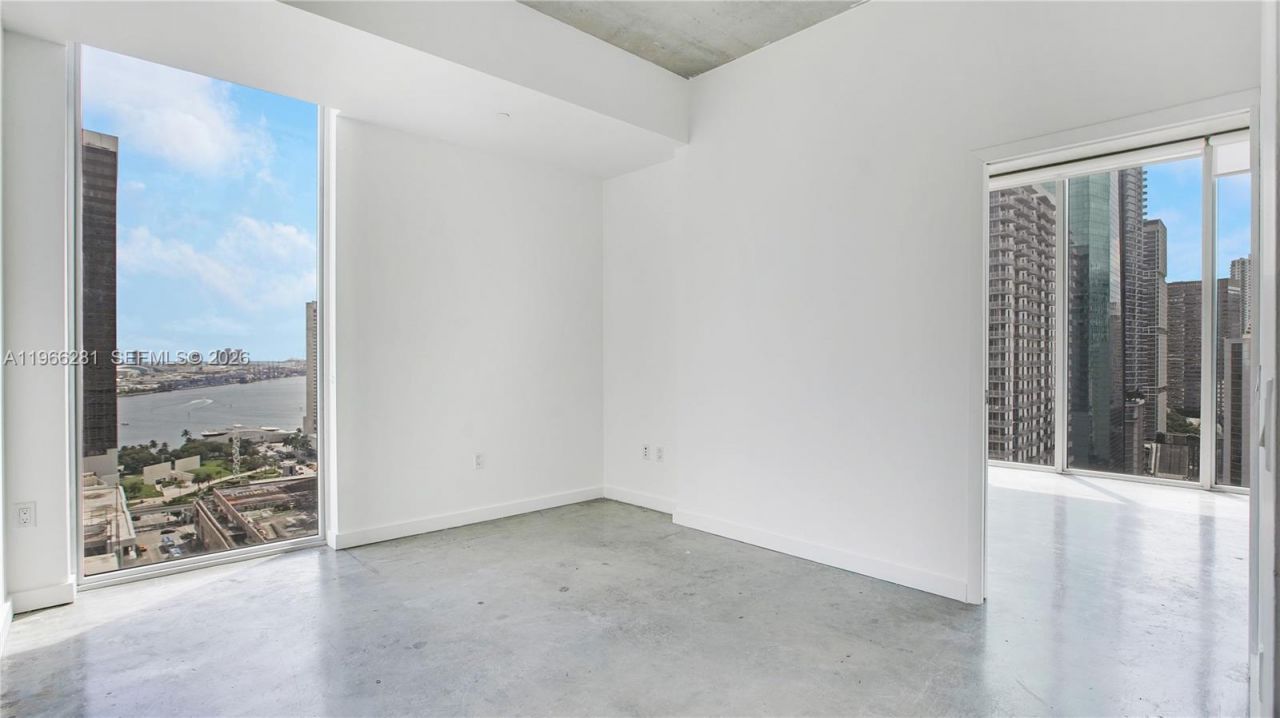 151 SE 1st St , Unit 2101, Miami, FL 33131 Photo