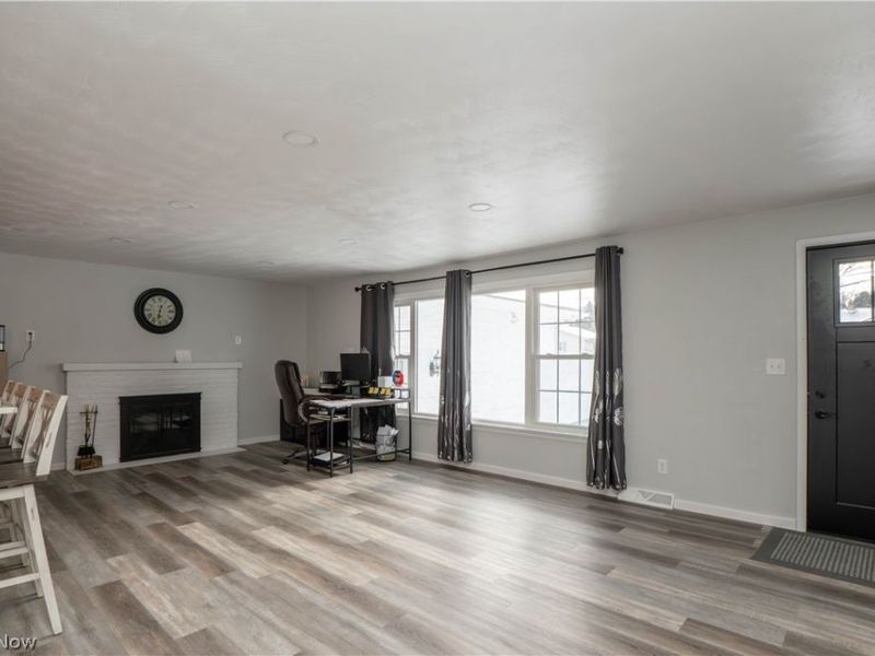 240 Winkler Drive, Wooster, OH 44691 Photo 3