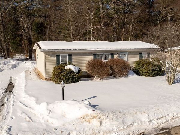 21 Fox Run, Brookfield, MA 01506