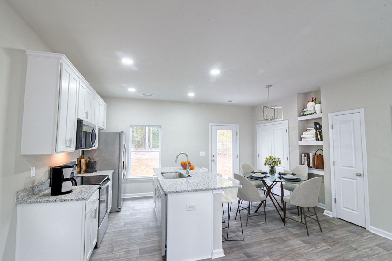 3063 Dalton Drive Photo 11