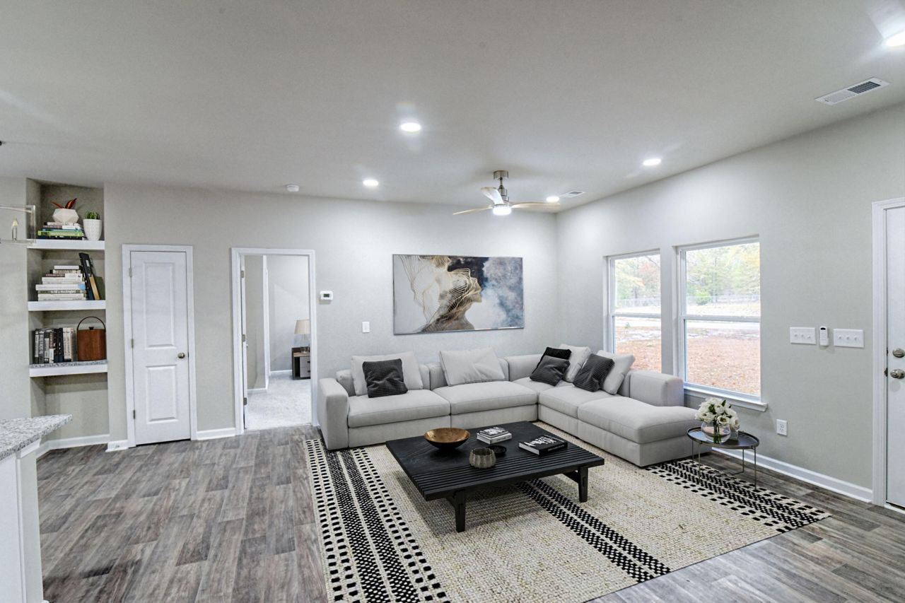 3063 Dalton Drive Photo 9