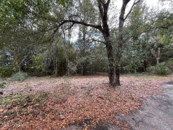 105 25th Street, Gulfport, MS 39507