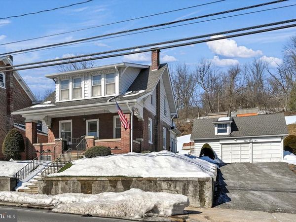 335 MAIN STREET, LEESPORT, PA 19533