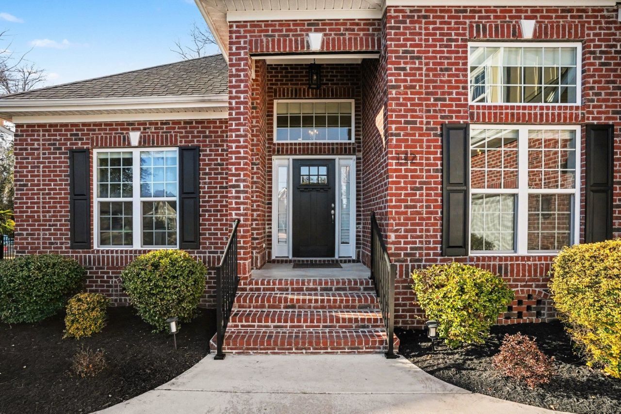 142 Grey Moss Rd. Photo 3