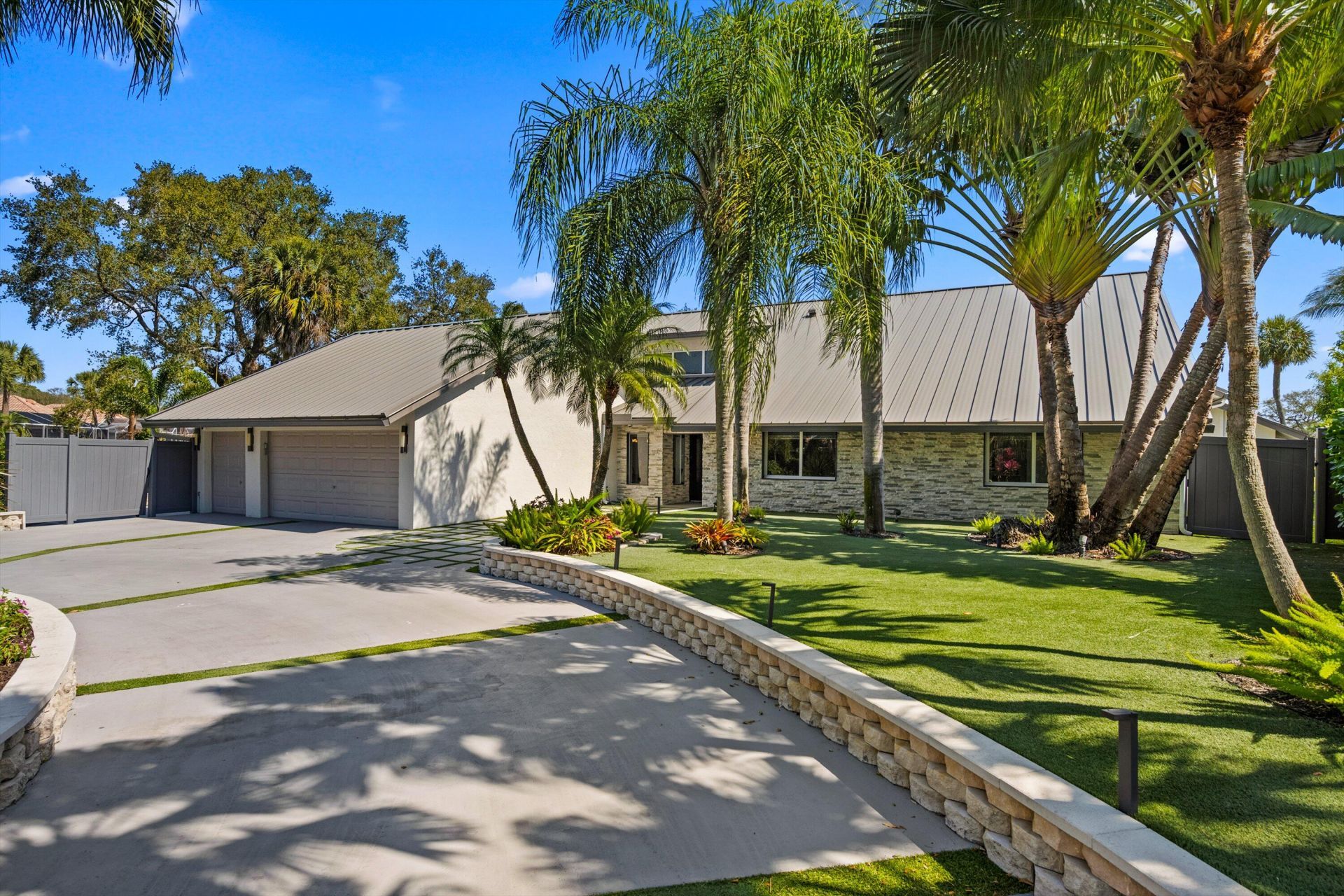 4655 Cherry Laurel Lane, Delray Beach, FL 33445 Photo