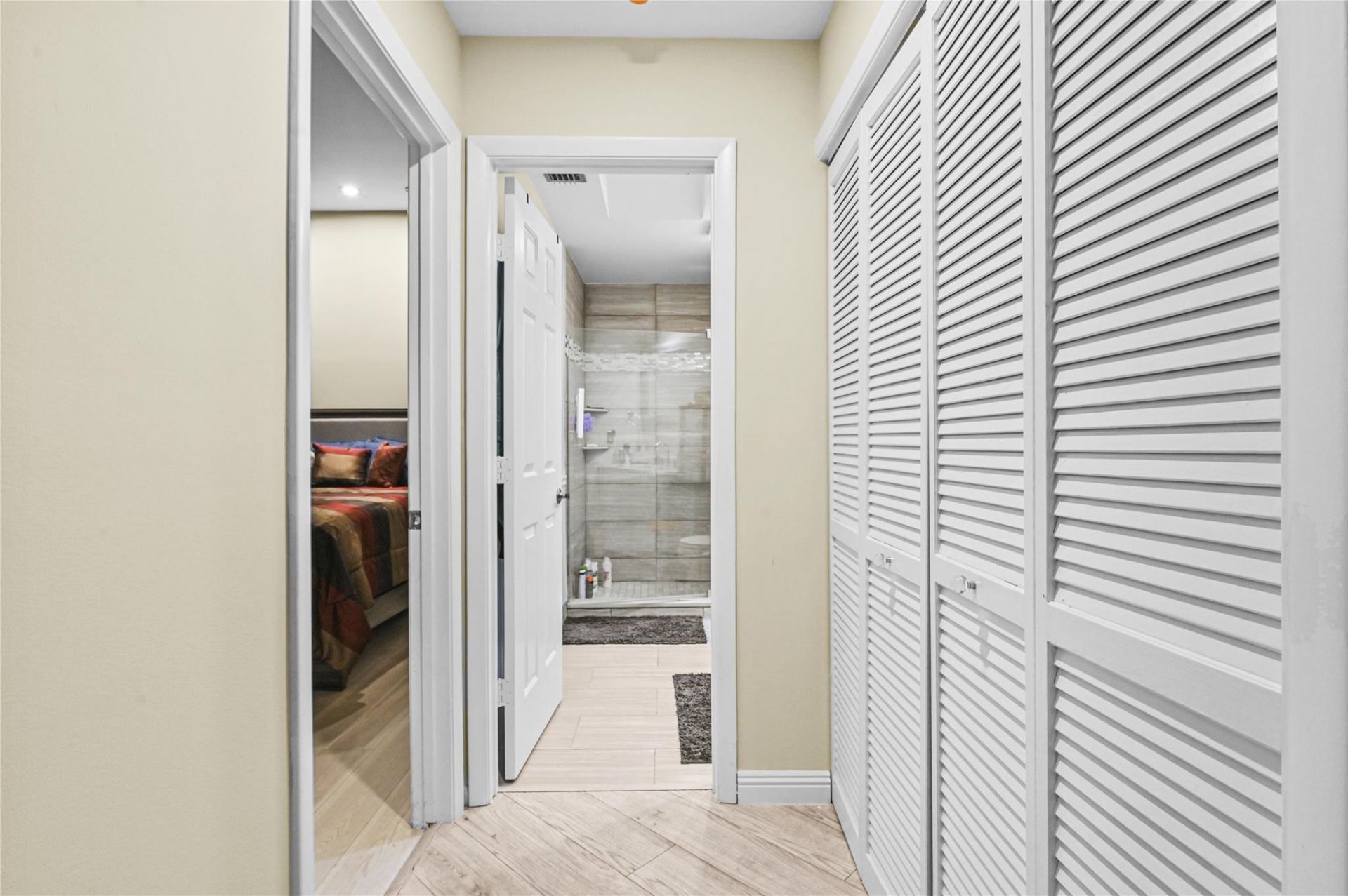 7520 La Paz Boulevard, Unit 306, Boca Raton, FL 33433 Photo