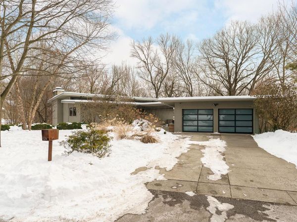 2837 Canterbury Lane, Columbus, OH 43221