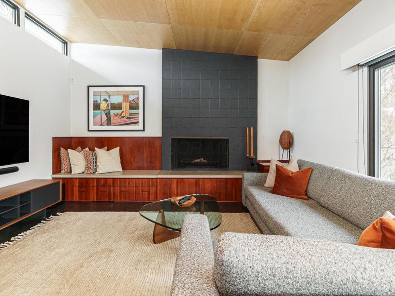 2837 Canterbury Lane, Columbus, OH 43221 Photo 13