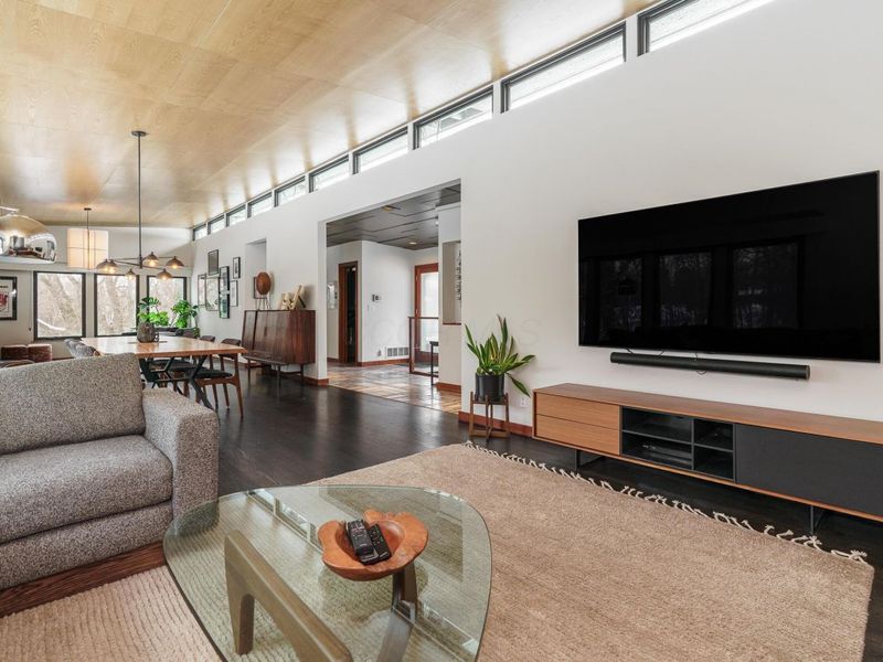 2837 Canterbury Lane, Columbus, OH 43221 Photo 14