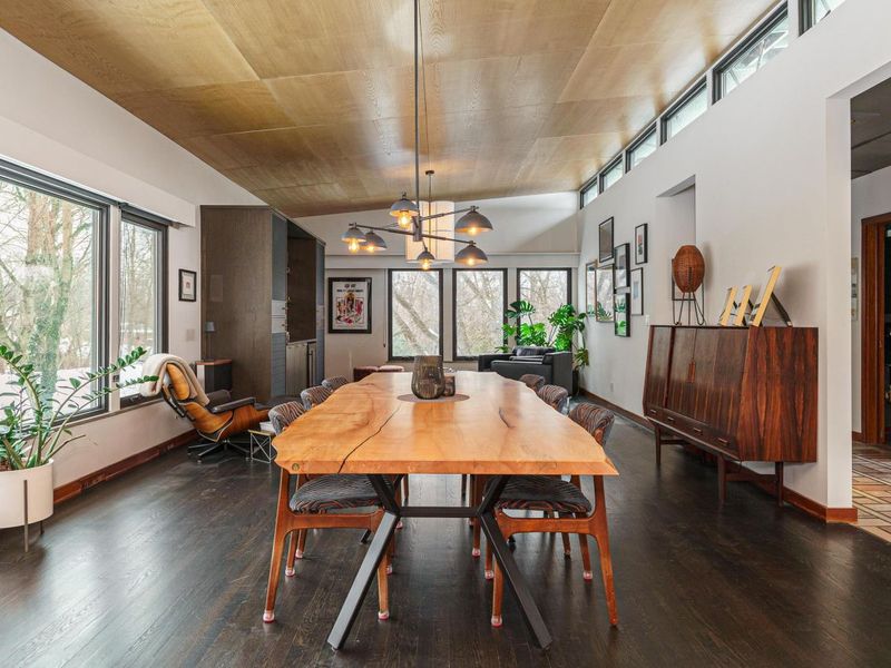 2837 Canterbury Lane, Columbus, OH 43221 Photo 19