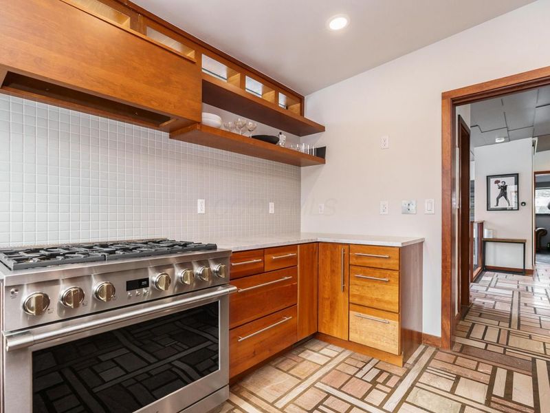 2837 Canterbury Lane, Columbus, OH 43221 Photo 25