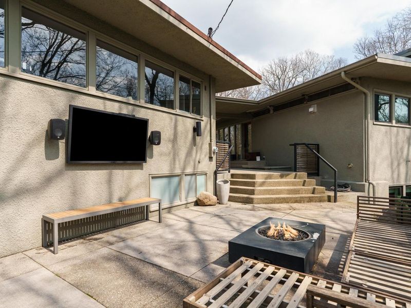 2837 Canterbury Lane, Columbus, OH 43221 Photo 56