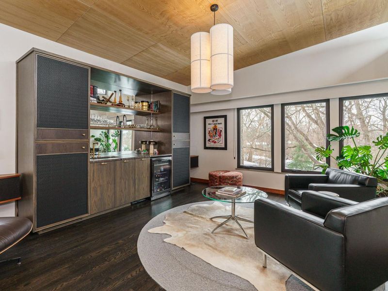 2837 Canterbury Lane, Columbus, OH 43221 Photo 7