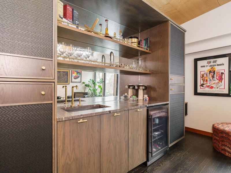 2837 Canterbury Lane, Columbus, OH 43221 Photo 8