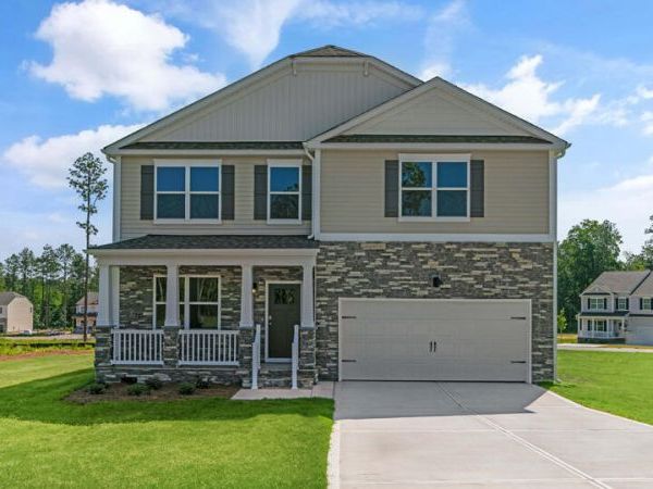 3093 Platinum Circle, West End, NC 27376