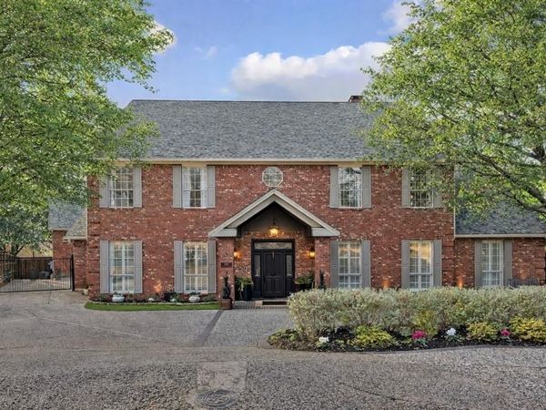 9809 Church Circle, Dallas, TX 75238