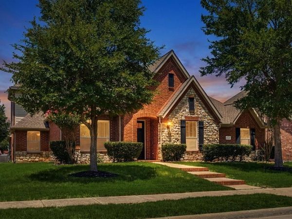 15026 Blakehill Drive, Frisco, TX 75035