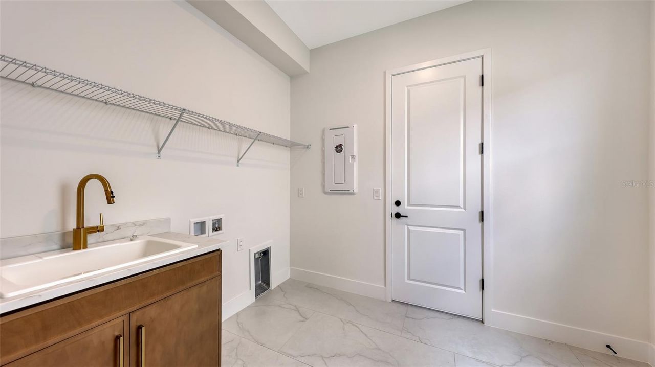 721 Anegada Lane, Sarasota, FL 34234 Photo