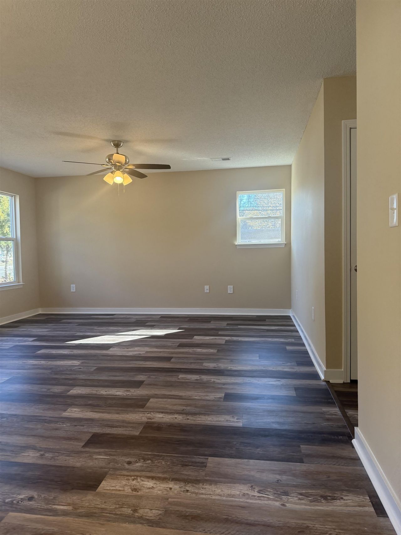 1001 Spivey Ave.  Photo 8