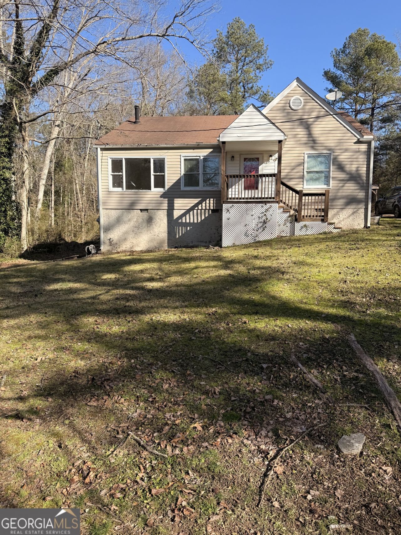 2452 Lakeshore Drive Ne, Conyers, GA 30012 Main Photo