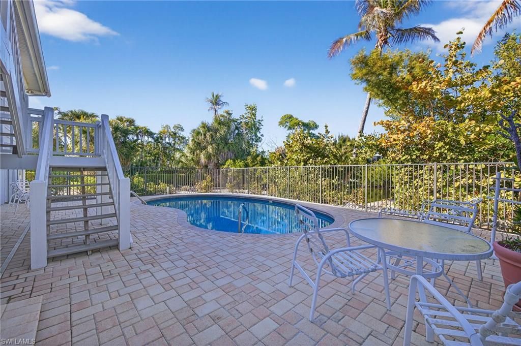 5243 Indian Ct, Sanibel, FL 33957 Photo