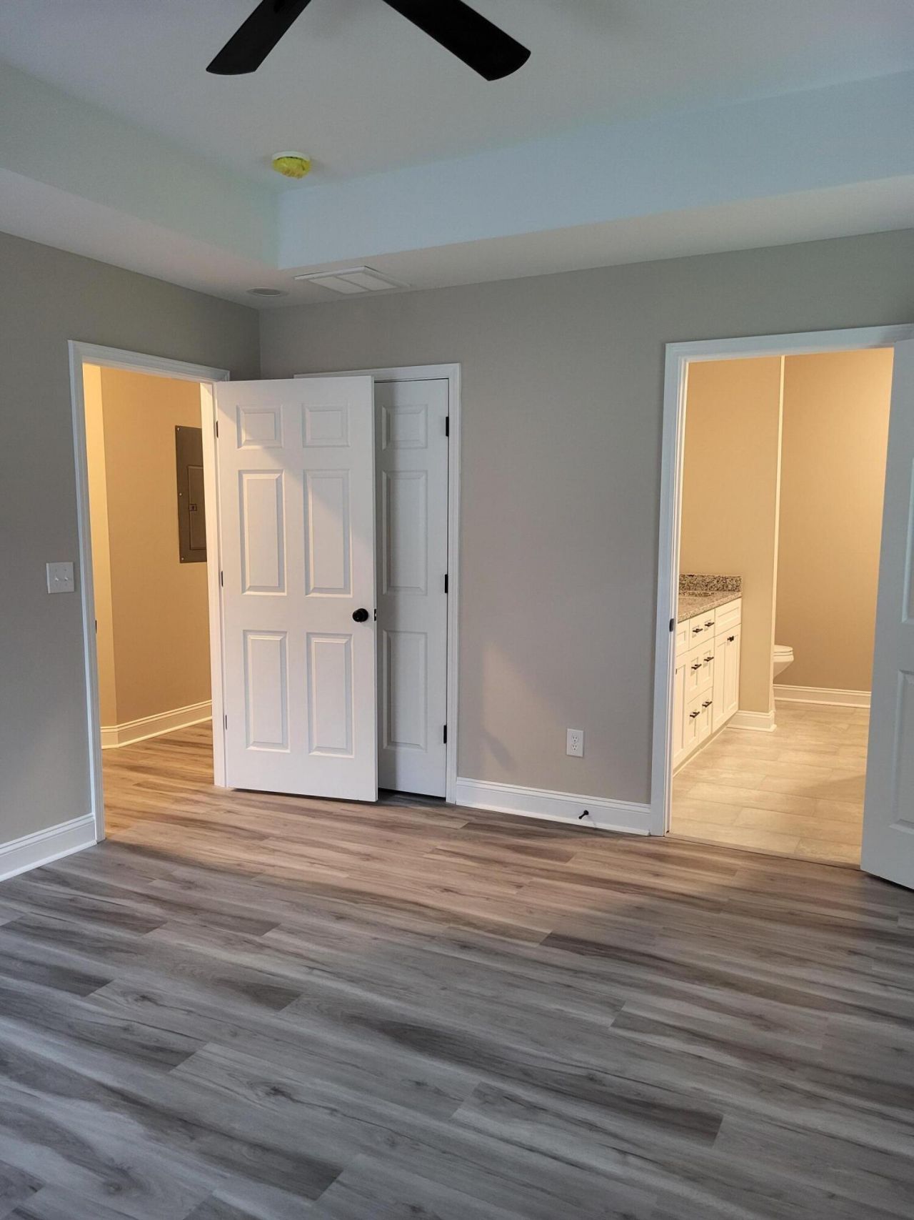 81 Clara Court Photo 13