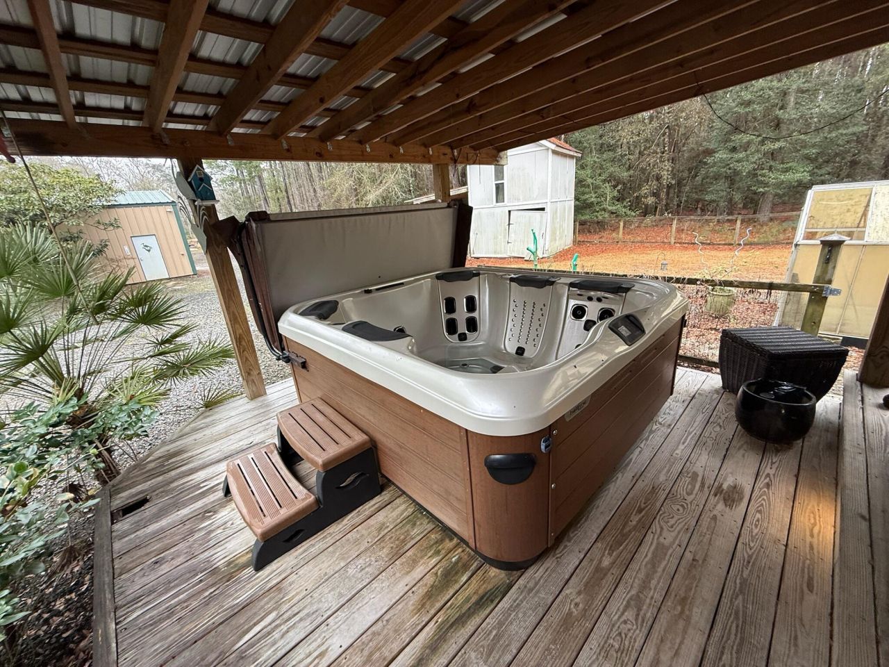 8995 Greenwood Photo 24