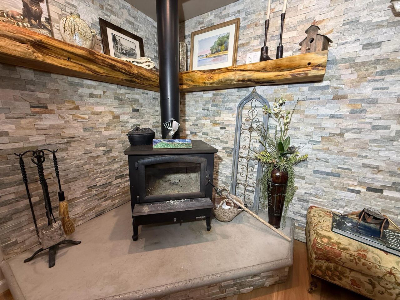 8995 Greenwood Photo 35