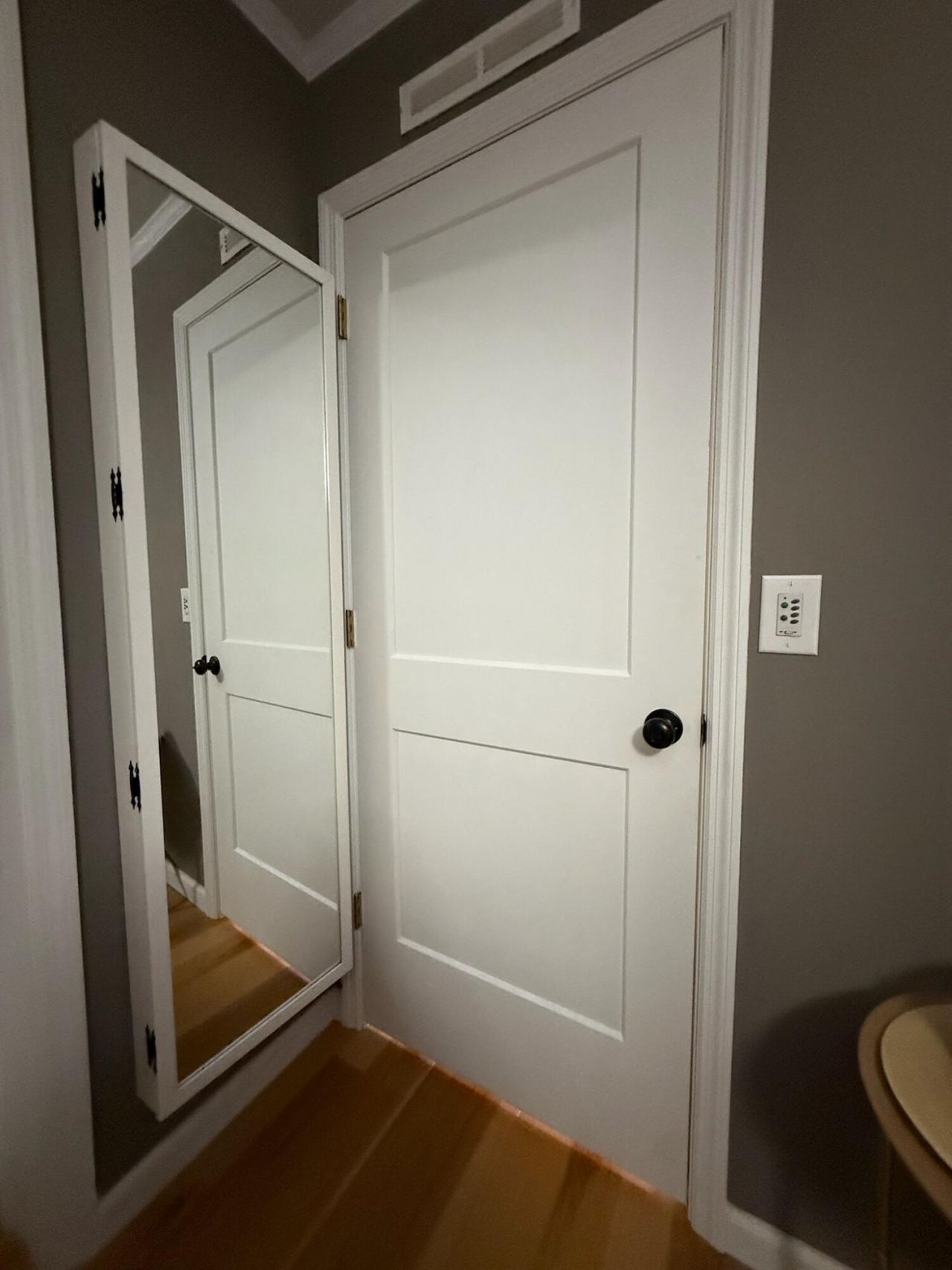 8995 Greenwood Photo 45