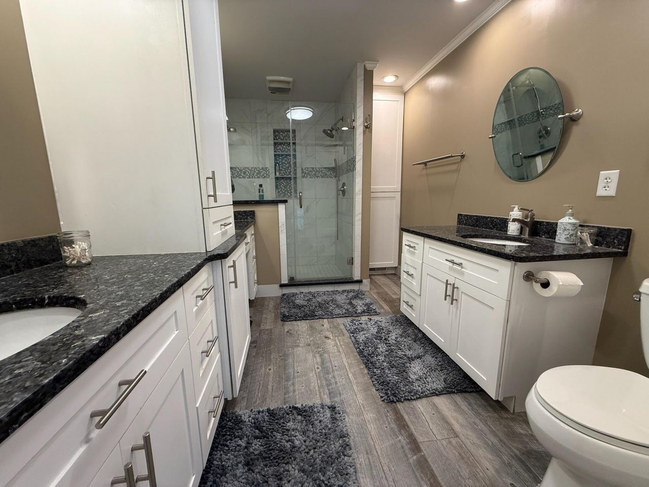 8995 Greenwood Photo 46