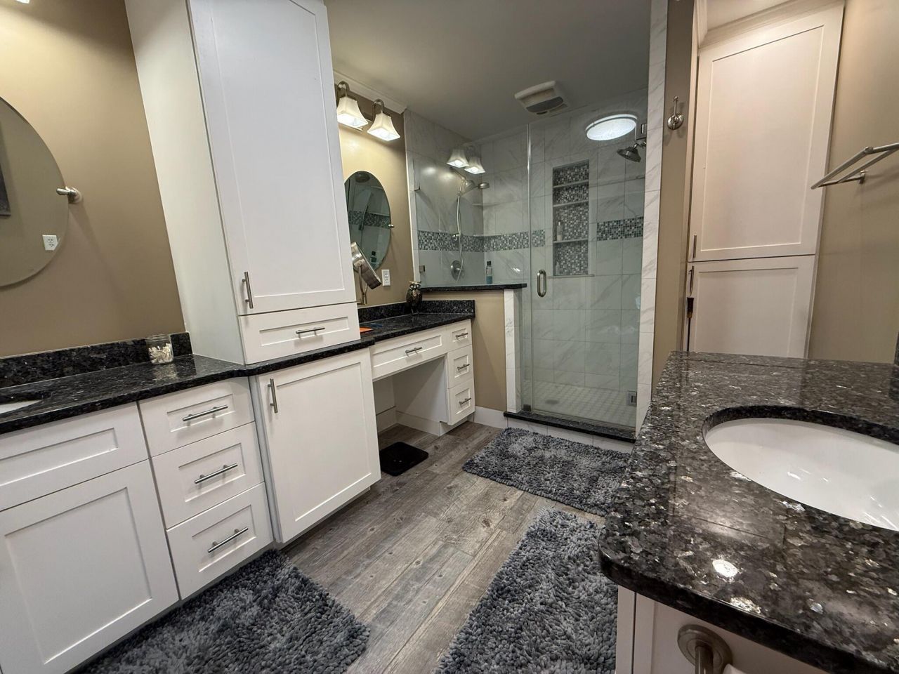 8995 Greenwood Photo 59