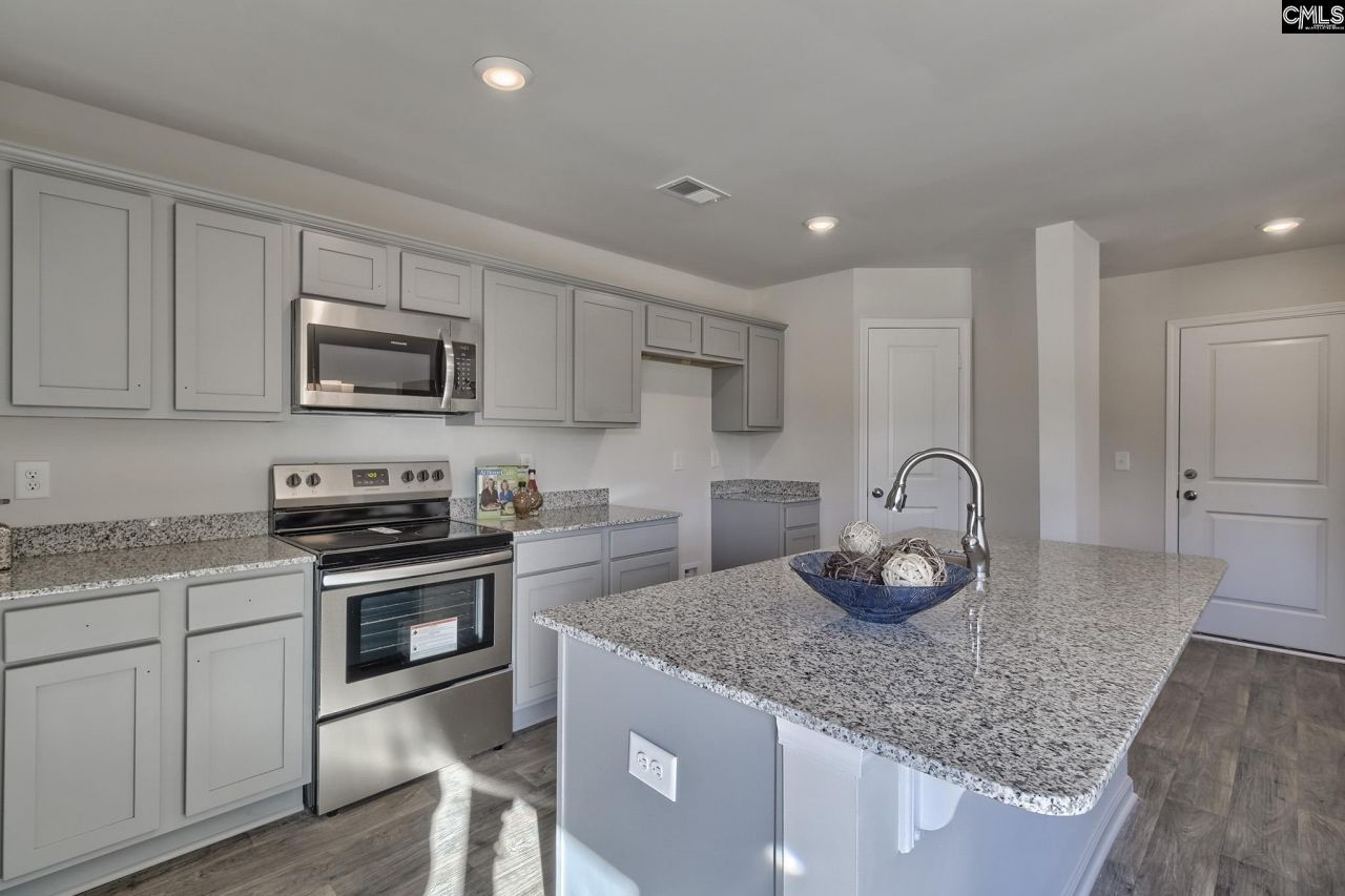 177 Calm Citadel Drive Photo 8